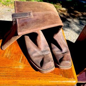 Rocket Dog western square toe boots.